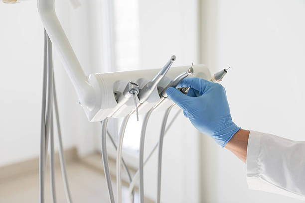 24/7 Emergency Dental Implants experts in Del Mar, CA